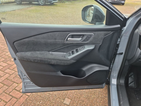 Ansicht 21 - Neuwagen Fahrzeug, Modell Qashqai der Marke Nissan von Verkäufer C. Thomsen GmbH