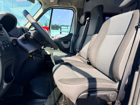 Ansicht 6 - Gebrauchtwagen Fahrzeug, Modell NV400 der Marke Nissan von Verkäufer Autohaus Karl Hilpert GmbH