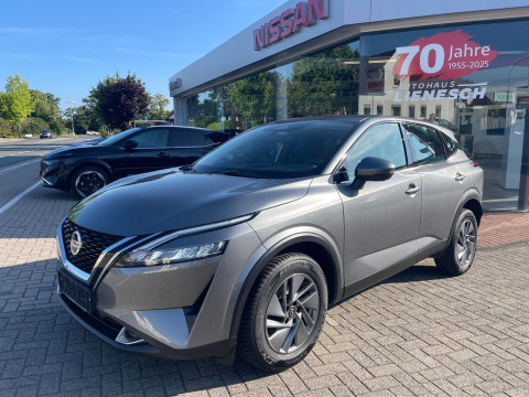 Automodell: Qashqai in der Farbe grau