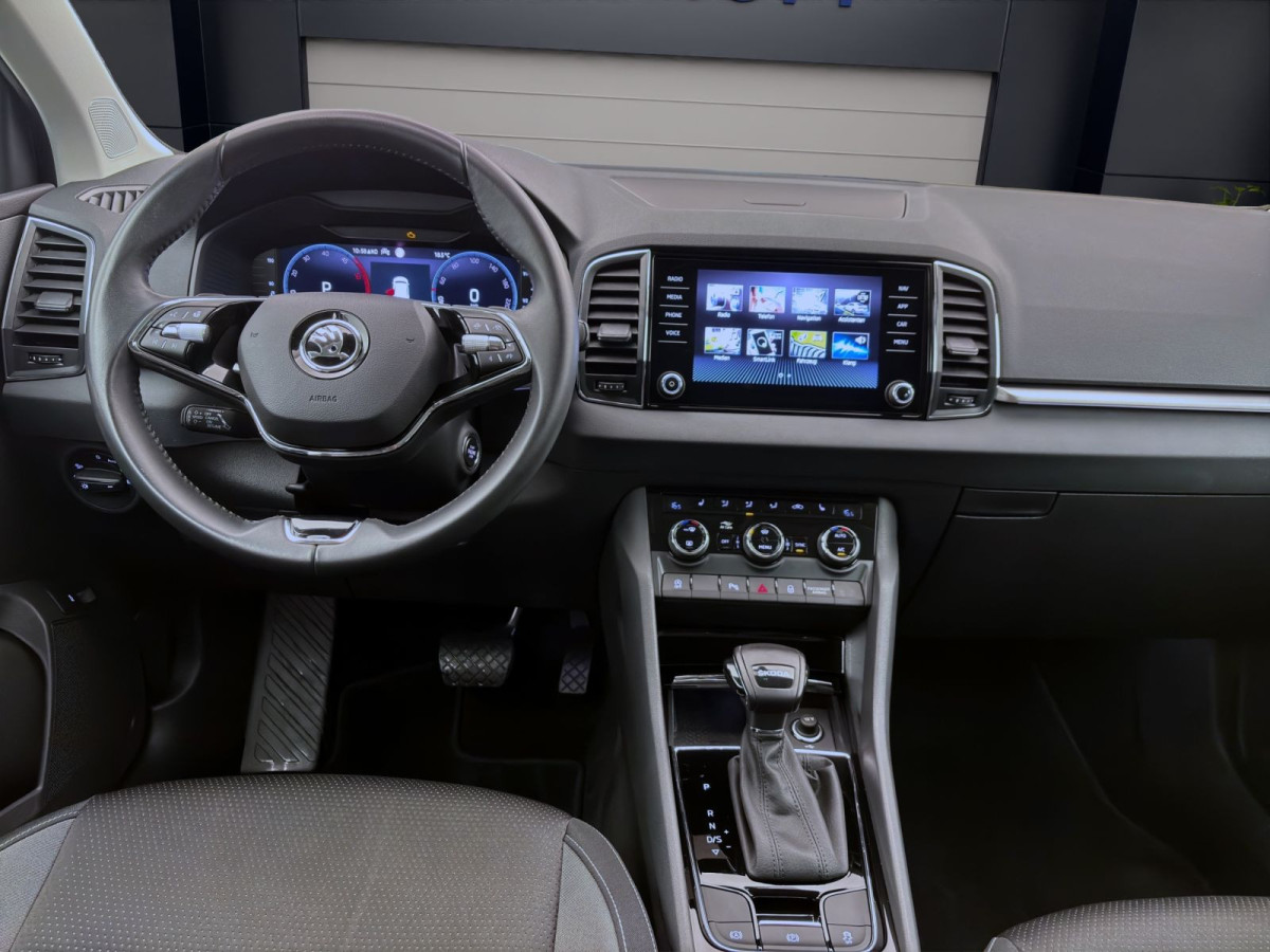 Thumb 12: Škoda Karoq 2.0 TDI DSG TOUR AHK NAVI SITZHZG PDC