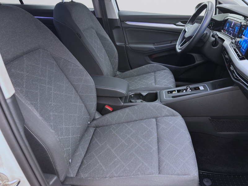 Bild 16: Volkswagen Golf Variant 2.0 TDI DSG LIFE AHK NAVI SITZHZG PDC