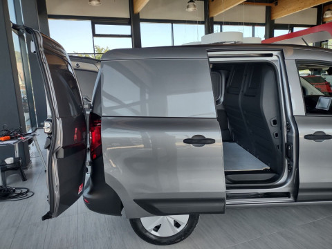 Ansicht 5 - Gebrauchtwagen Fahrzeug, Modell Townstar der Marke Nissan von Verkäufer Autohaus Karl Hilpert GmbH