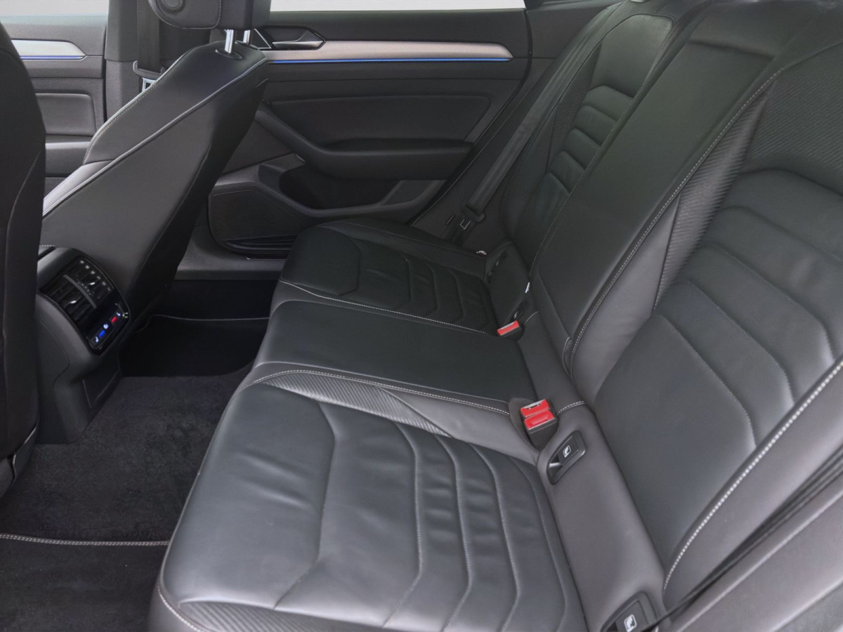 Thumb 14: Volkswagen Arteon 2.0 TDI DSG 4M R-LINE STDHZG AHK NAVI KAMERA DCC