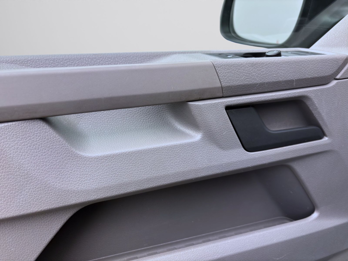 Thumb 9: Volkswagen T6.1 Kombi 2.0 TDI FWD KAMERA PDC KLIMA DAB+