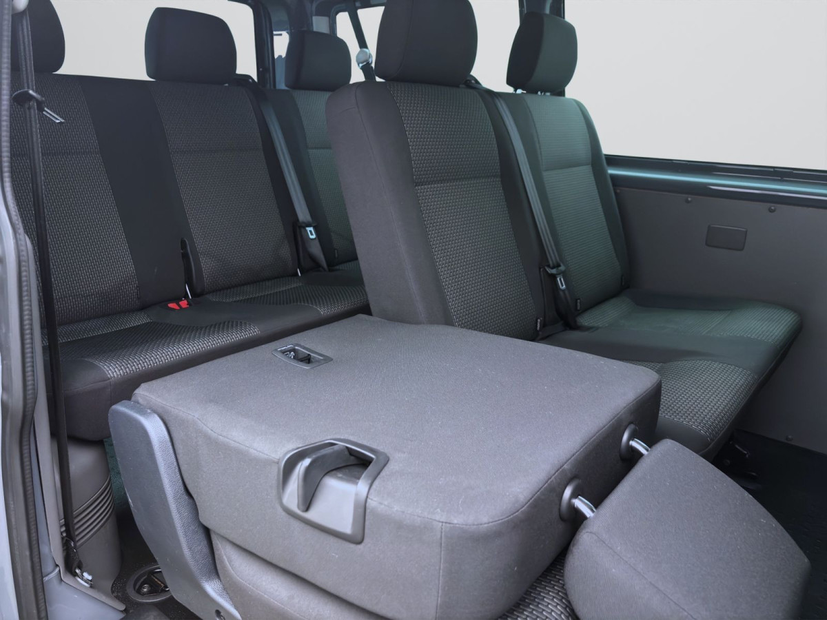 Thumb 17: Volkswagen T6.1 Kombi 2.0 TDI FWD KAMERA PDC KLIMA DAB+