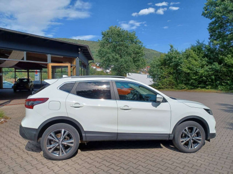 Ansicht 4 - Gebrauchtwagen Fahrzeug, Modell Qashqai der Marke Nissan von Verkäufer Autohaus Essert