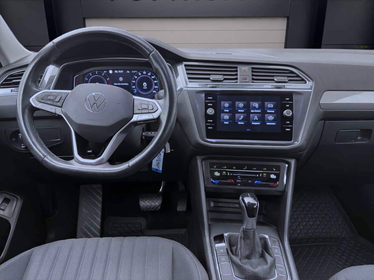 Thumb 13: Volkswagen Tiguan Allspace 2.0 TSI DSG 4M LIFE AHK NAVI SITZHZG LED PDC