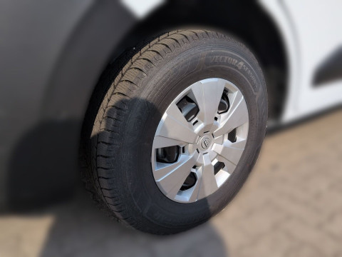 Ansicht 8 - Neuwagen Fahrzeug, Modell Interstar der Marke Nissan von Verkäufer C. Thomsen GmbH