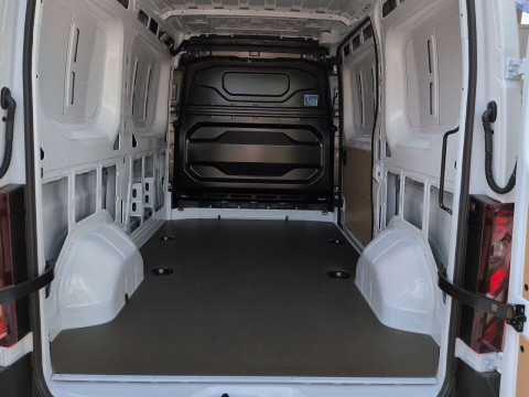 Ansicht 24 - Neuwagen Fahrzeug, Modell Interstar der Marke Nissan von Verkäufer C. Thomsen GmbH