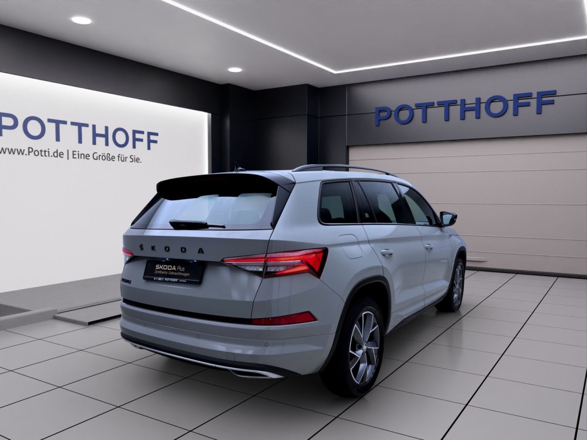 Thumb 4: Škoda Kodiaq 2.0 TDI DSG SPORTLINE STDHZG PANO MATRIX