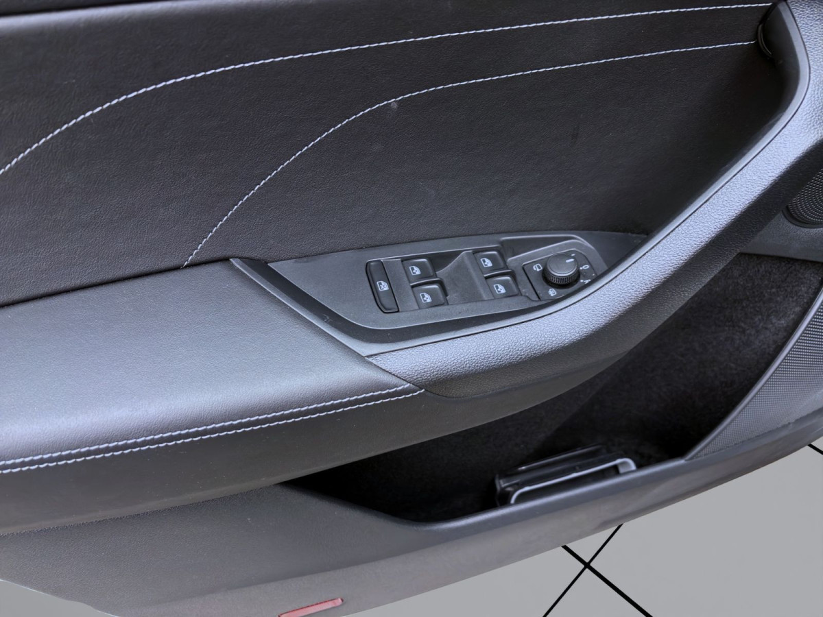 Thumb 9: Škoda Kodiaq 2.0 TDI DSG SPORTLINE STDHZG PANO MATRIX