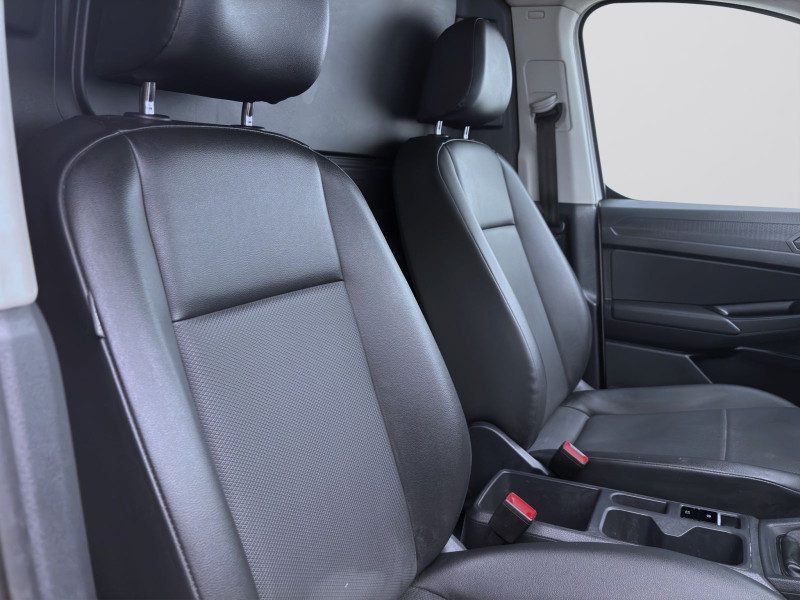 Bild 15: Volkswagen Caddy Cargo 2.0 TDI PDC SITZHZG DAB+