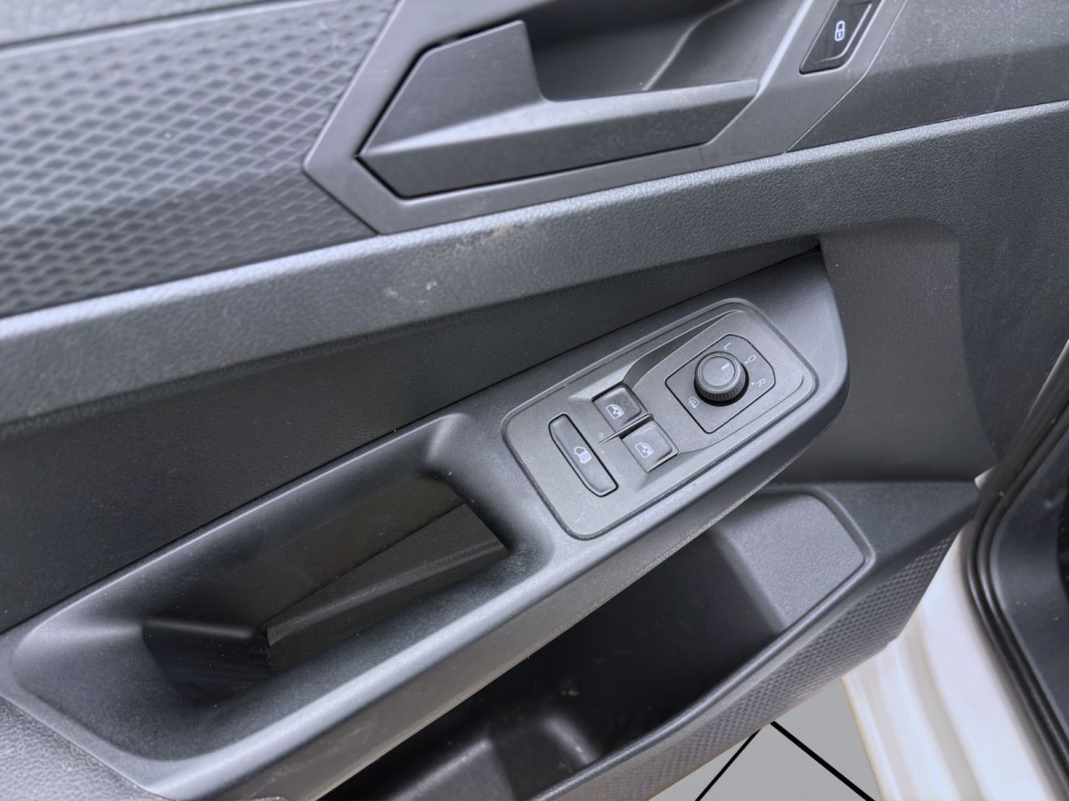 Thumb 9: Volkswagen Caddy Cargo 2.0 TDI SITZHZG PDC GRA DAB+