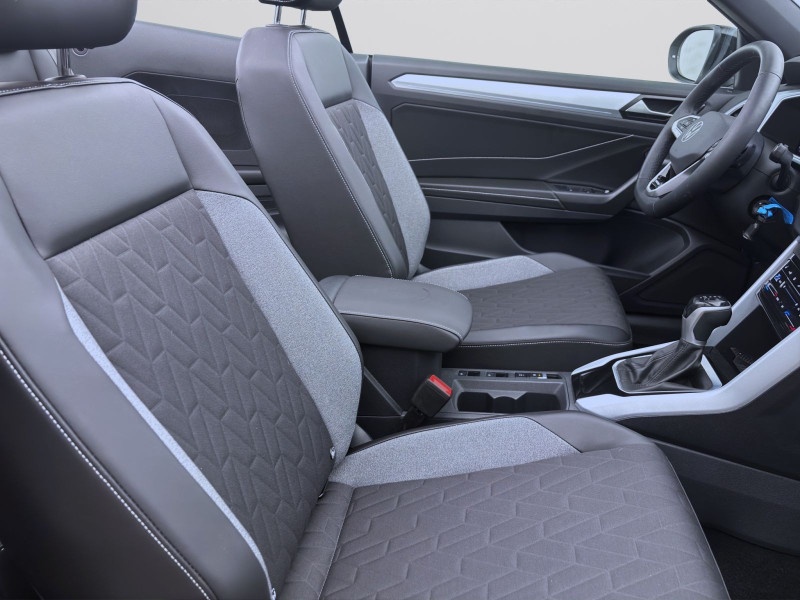 Bild 16: Volkswagen T-Roc Cabriolet 1.5 TSI DSG ENERGY KAMERA APP-CONNECT PDC