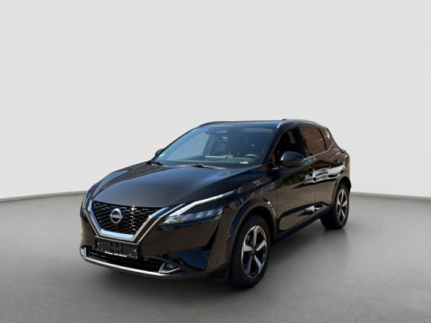Automodell: Qashqai in der Farbe schwarz