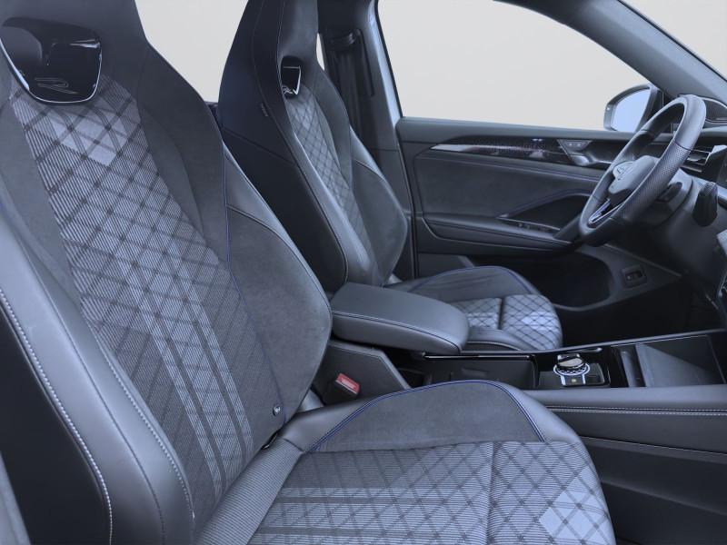 Bild 16: Volkswagen Tayron 2.0 TDI DSG R-LINE AHK IQ.LIGHT NAVI DCC
