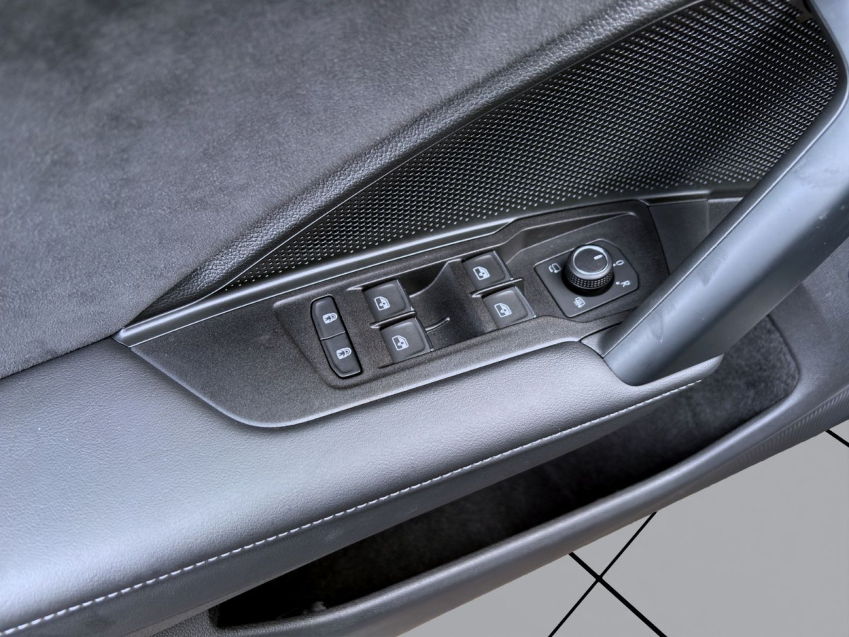 Thumb 10: Volkswagen Tayron 2.0 TDI DSG R-LINE AHK IQ.LIGHT NAVI DCC HuD
