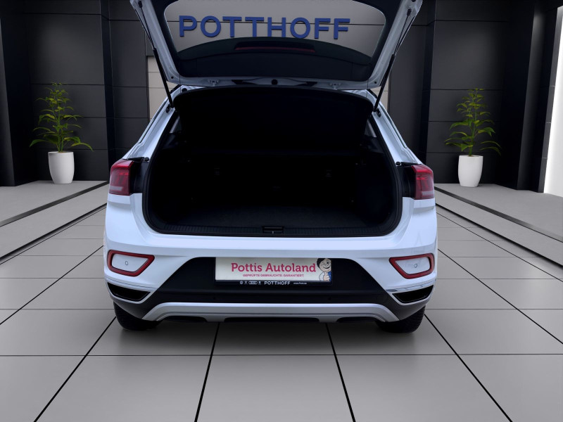 Bild 4: Volkswagen T-Roc 1.0 TSI STYLE SITZHZG PDC KLIMA LED