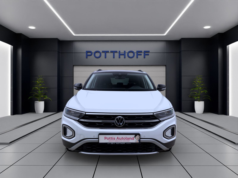 Bild 7: Volkswagen T-Roc 1.0 TSI STYLE SITZHZG PDC KLIMA LED