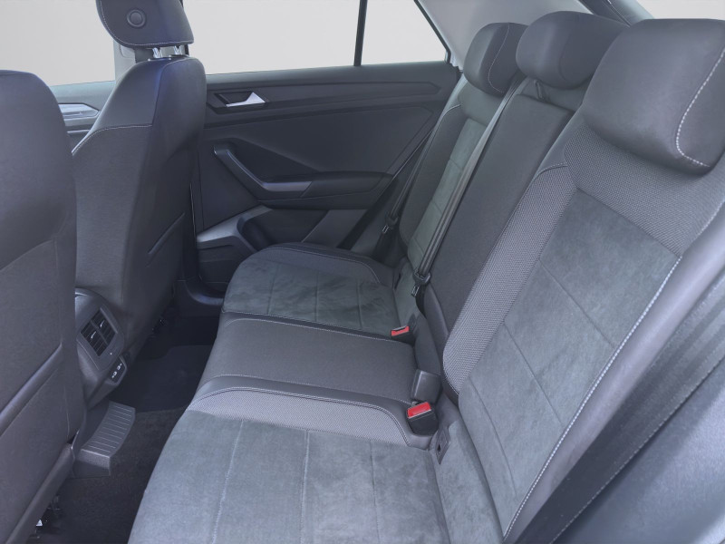 Bild 15: Volkswagen T-Roc 1.0 TSI STYLE SITZHZG PDC KLIMA LED