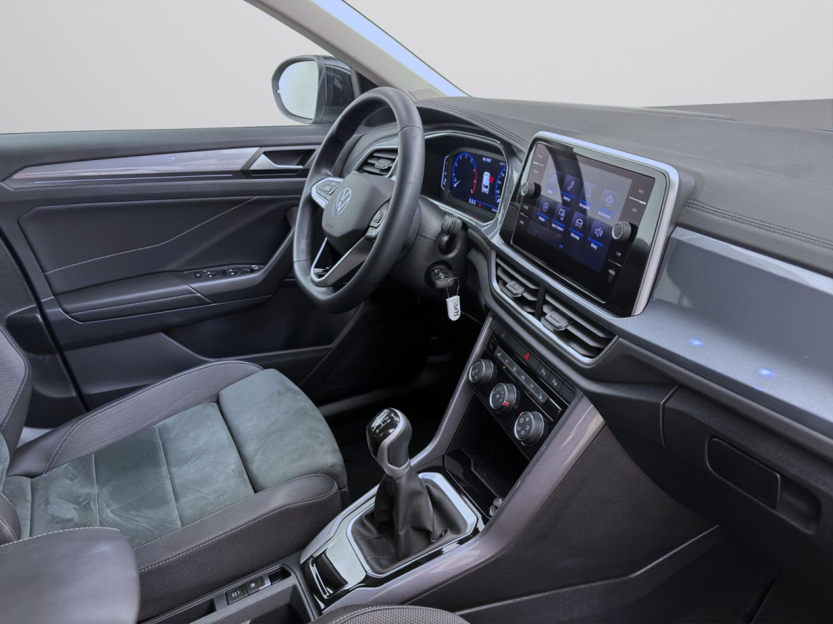 Thumb 17: Volkswagen T-Roc 1.0 TSI STYLE SITZHZG PDC KLIMA LED