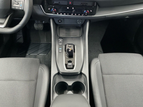 Ansicht 10 - Neuwagen Fahrzeug, Modell Qashqai der Marke Nissan von Verkäufer CAR Avenue Autohaus GmbH