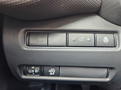 Ansicht 12 - Gebrauchtwagen Fahrzeug, Modell Juke der Marke Nissan von Verkäufer Autohaus Hakelberg GmbH