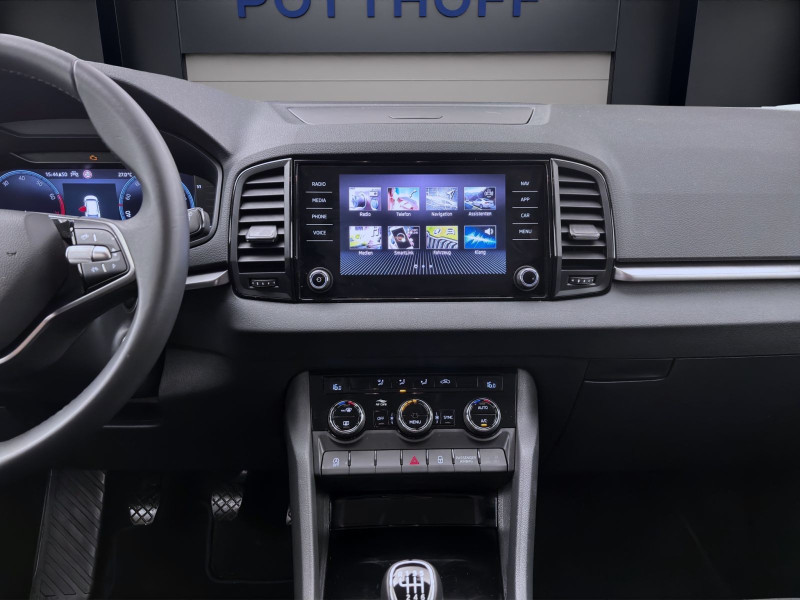 Bild 13: Škoda Karoq 1.5 TSI SELECTION AHK NAVI PDC KLIMA