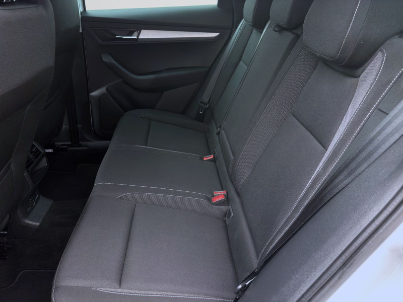 Bild 14: Škoda Karoq 1.5 TSI SELECTION AHK NAVI PDC KLIMA