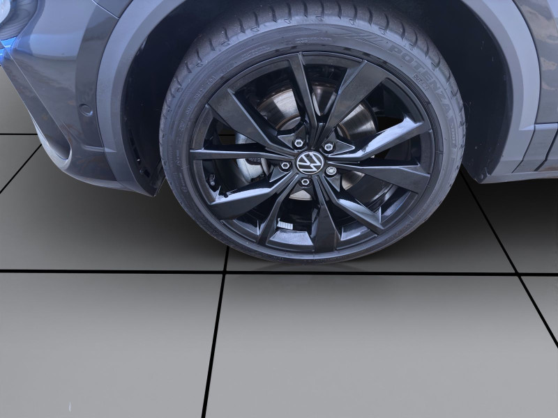 Bild 8: Volkswagen T-Roc 2.0 TSI DSG 4M R-LINE NAVI KAMERA IQ.LIGHT PDC