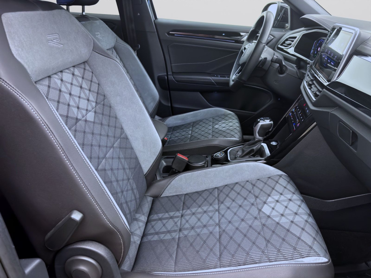 Thumb 16: Volkswagen T-Roc 2.0 TSI DSG 4M R-LINE NAVI KAMERA IQ.LIGHT PDC