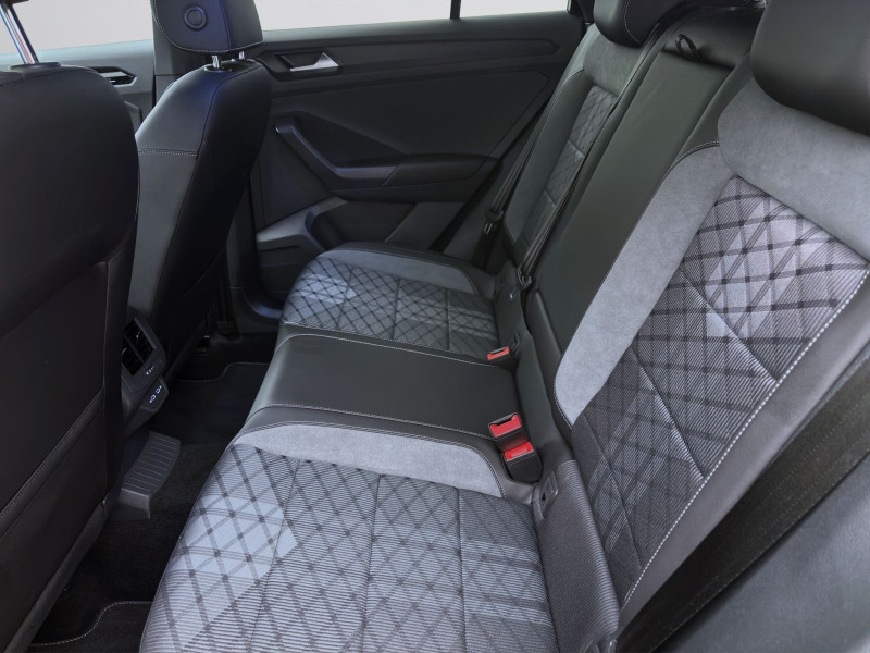 Bild 15: Volkswagen T-Roc 1.0 TSI R-LINE KAMERA SITZHZG PDC KLIMA