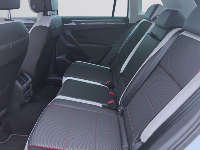 Bild 15: Volkswagen Tiguan 2.0 TDI DSG LIFE AHK NAVI SITZHZG PDC