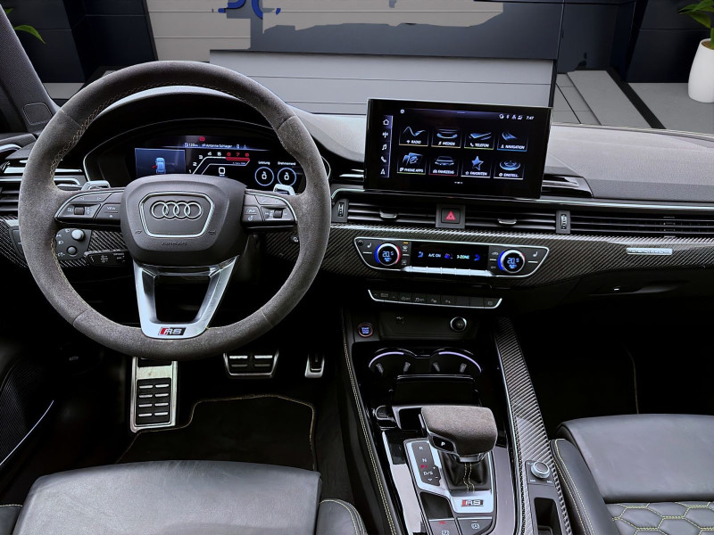 Bild 13: Audi RS4 Avant Q COMPETITION PLUS PANO B&O NAVI+ AHK