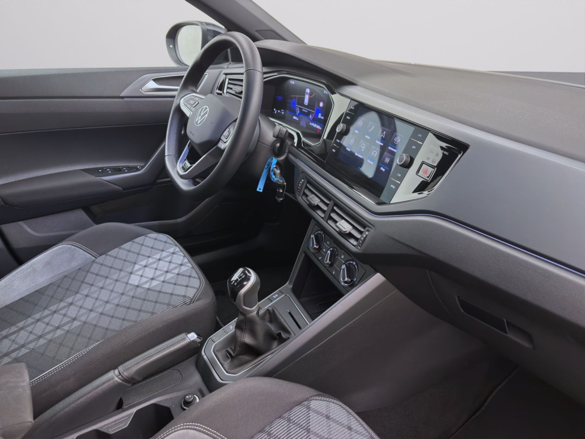 Thumb 17: Volkswagen Taigo 1.0 TSI R-LINE IQ.LIGHT KAMERA LM17 PDC