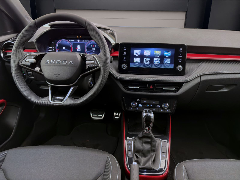 Bild 13: Škoda FABIA MONTE CARLO DSG KAM LED PDC WINTER+ SMARTL