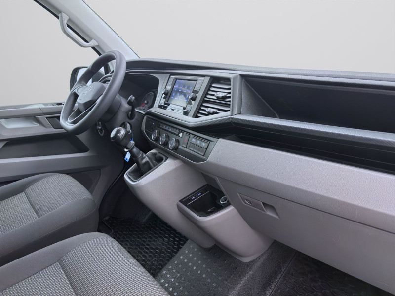 Bild 17: Volkswagen T6.1 Transporter Kombi 2.0 TDI FWD PDC KAMERA CLIMATIC