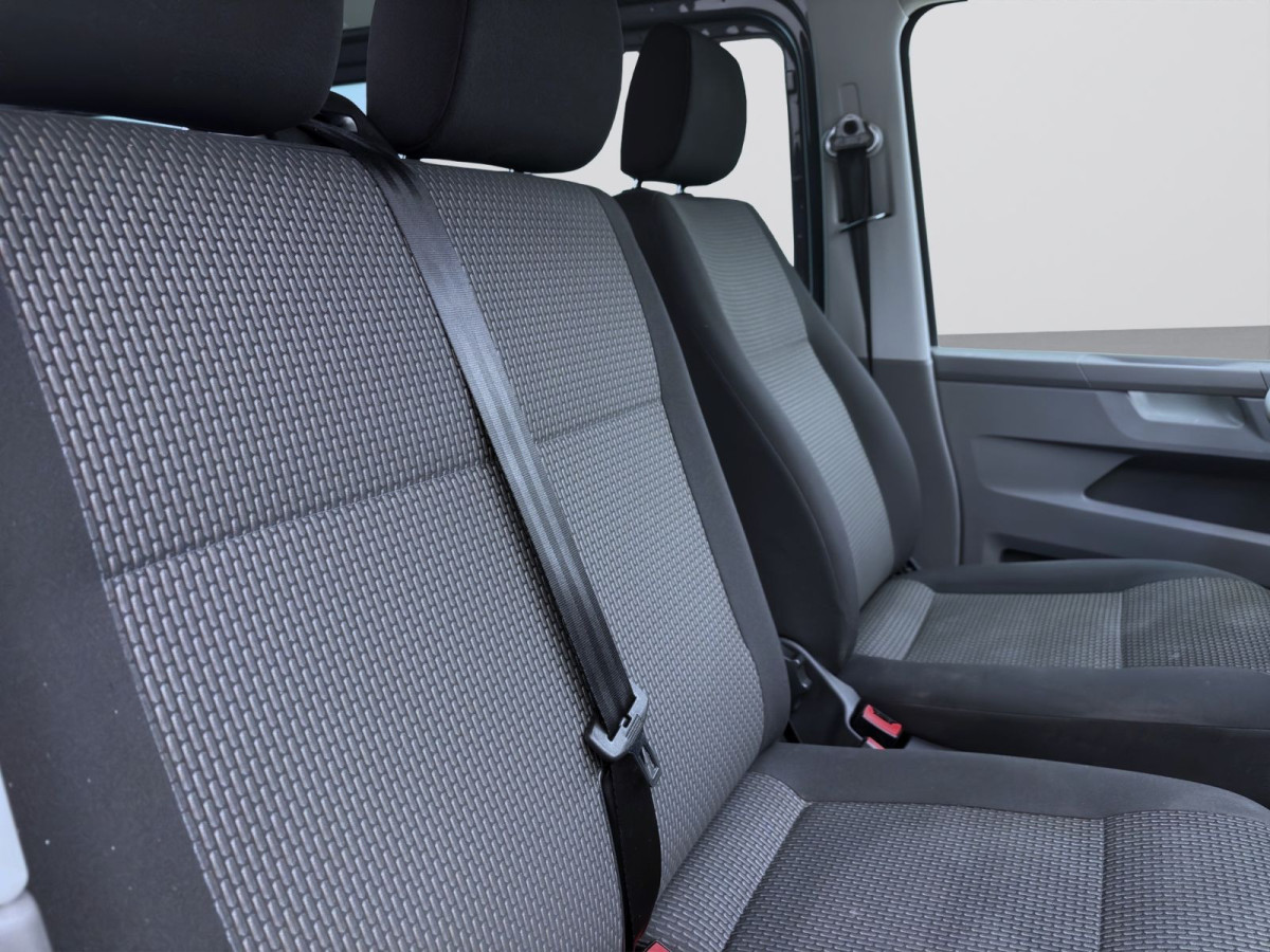 Thumb 15: Volkswagen T6.1 Transporter Kombi 2.0 TDI FWD PDC KAMERA CLIMATIC