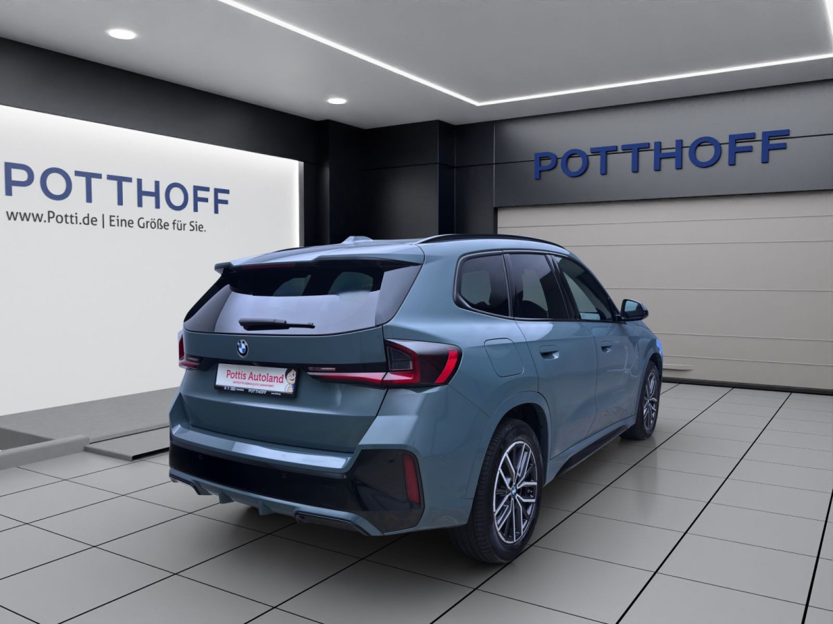 Thumb 5: BMW X1 sDrive 20i M SPORT AHK KAMERA PDC SITZHZG
