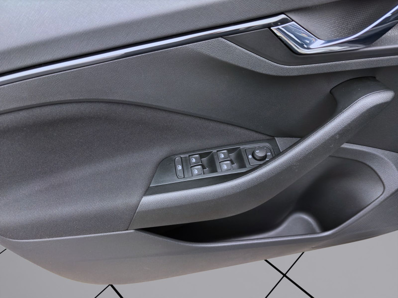 Bild 10: Škoda Scala 1.0 TSI ESSENCE SITZHZG PDC KLIMA LED