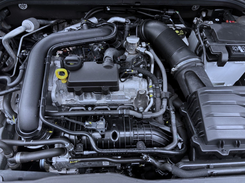 Bild 18: Škoda Scala 1.0 TSI ESSENCE SITZHZG PDC KLIMA LED