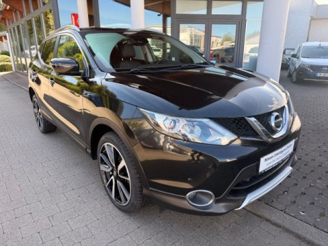 Automodell: Qashqai in der Farbe schwarz