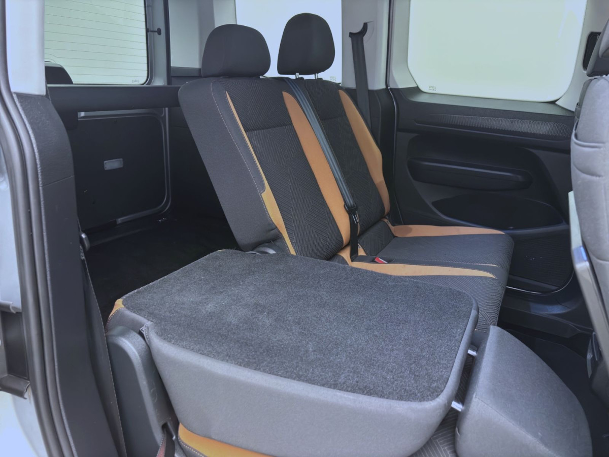Thumb 17: Volkswagen Caddy 1.5 TSI DSG PANAMERICANA STDHZG NAVI KAMERA