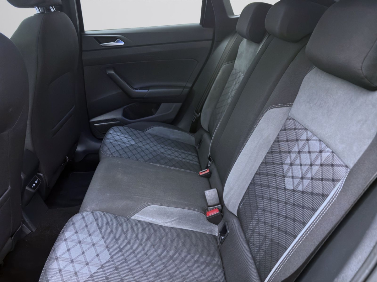 Thumb 15: Volkswagen Taigo 1.5 TSI DSG R-LINE NAVI IQ.LIGHT KAMERA PDC
