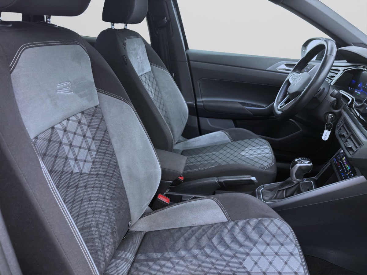 Thumb 16: Volkswagen Taigo 1.5 TSI DSG R-LINE NAVI IQ.LIGHT KAMERA PDC