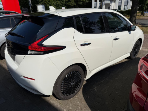 Ansicht 4 - Gebrauchtwagen Fahrzeug, Modell Leaf der Marke Nissan von Verkäufer Autohaus Liepinsch GmbH
