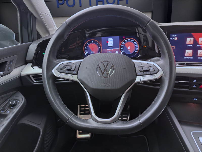 Bild 11: Volkswagen Golf 2.0 TDI DSG MOVE PANO KAMERA NAVI PDC