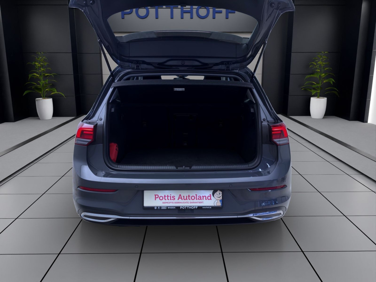 Thumb 4: Volkswagen Golf 2.0 TDI DSG MOVE PANO KAMERA NAVI PDC