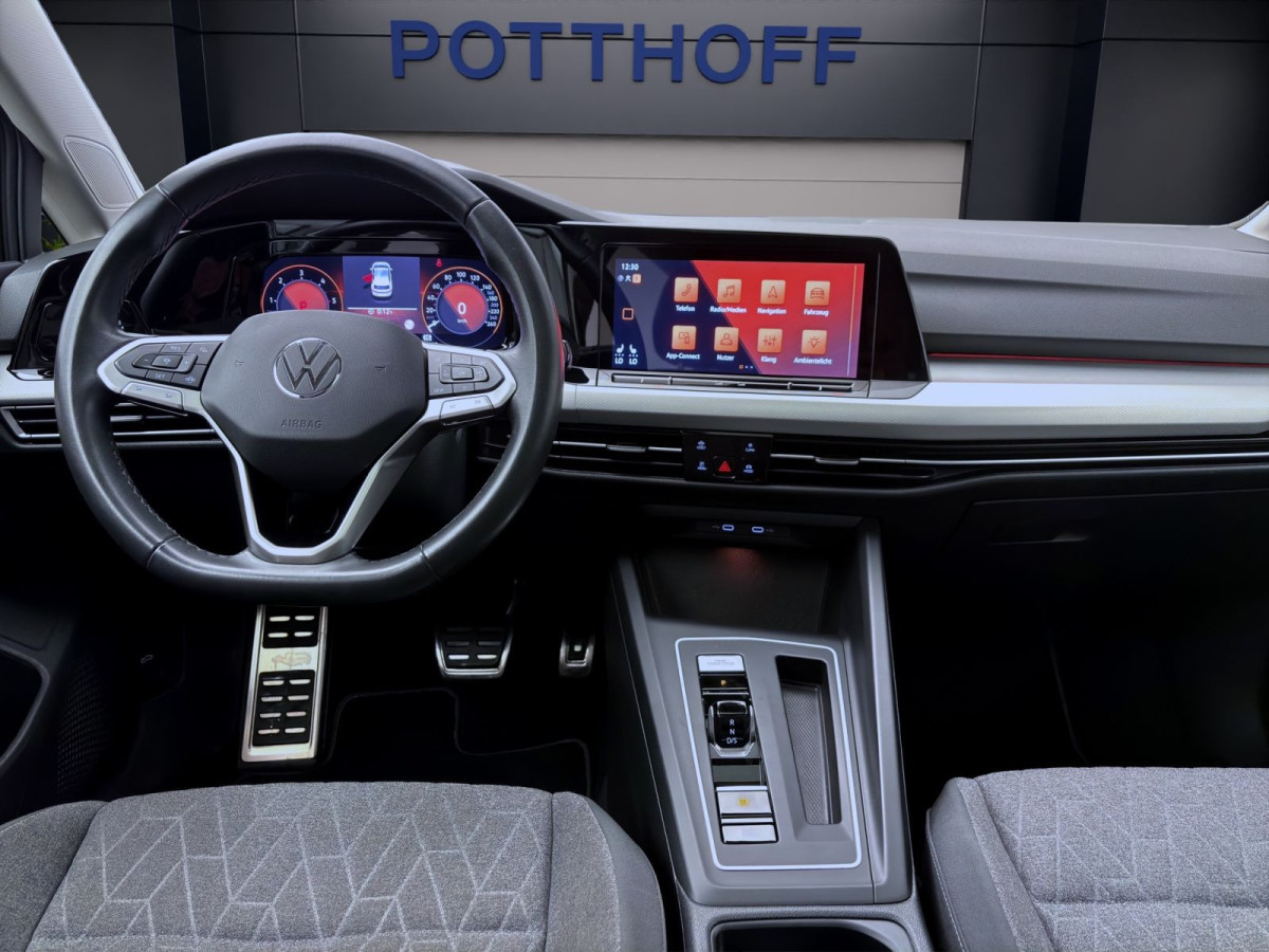 Thumb 13: Volkswagen Golf 2.0 TDI DSG MOVE PANO KAMERA NAVI PDC