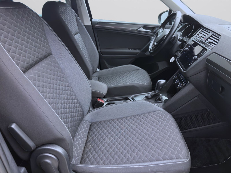Bild 16: Volkswagen Tiguan 2.0 TDI DSG JOIN NAVI AHK PDC SITZHZG